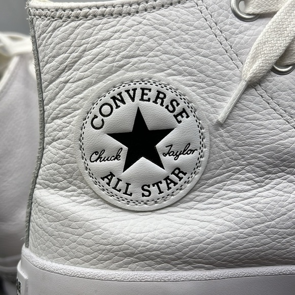 NWT Converse Lugged 2.0 Platform Shoe Sneakers High Top White Leather Womens 10 - Picture 12 of 13